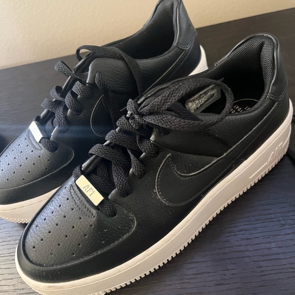 Nike Air Force 1 platform - Picture 1 of 4